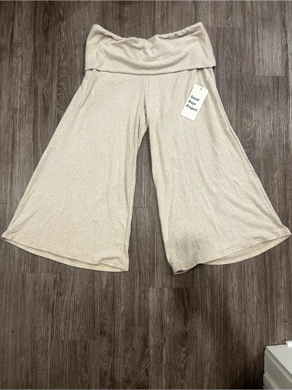 Wide-Leg Lounge Pants in Cream | GAUCHOS